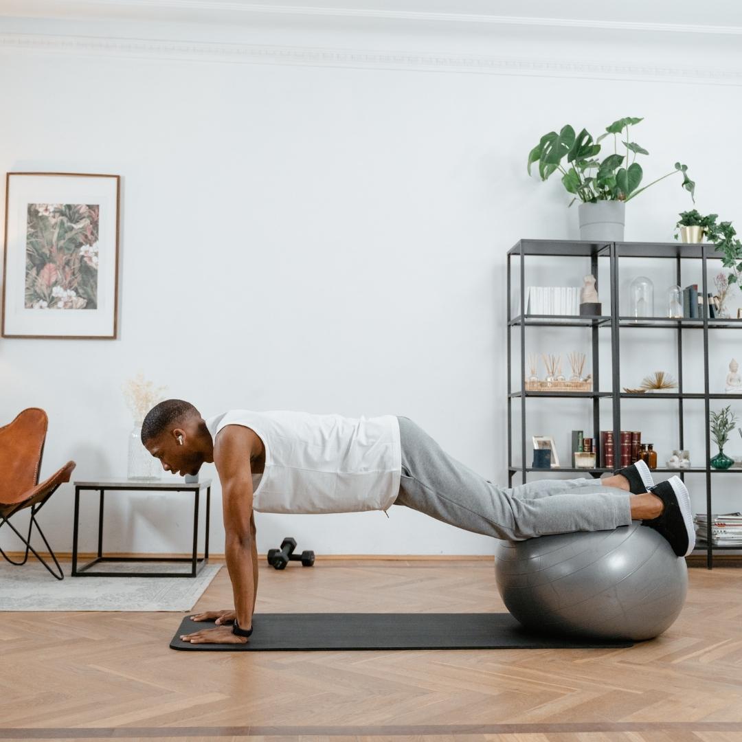 7 Reasons of why you should be doing Yoga