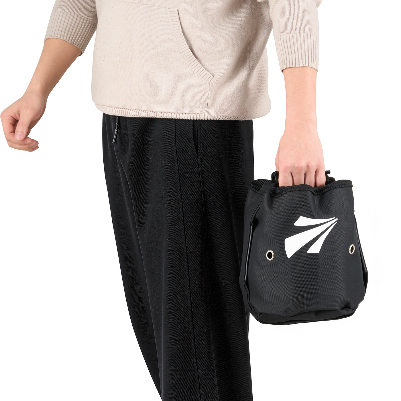 Z-Bag closed with the drawstring cinched
