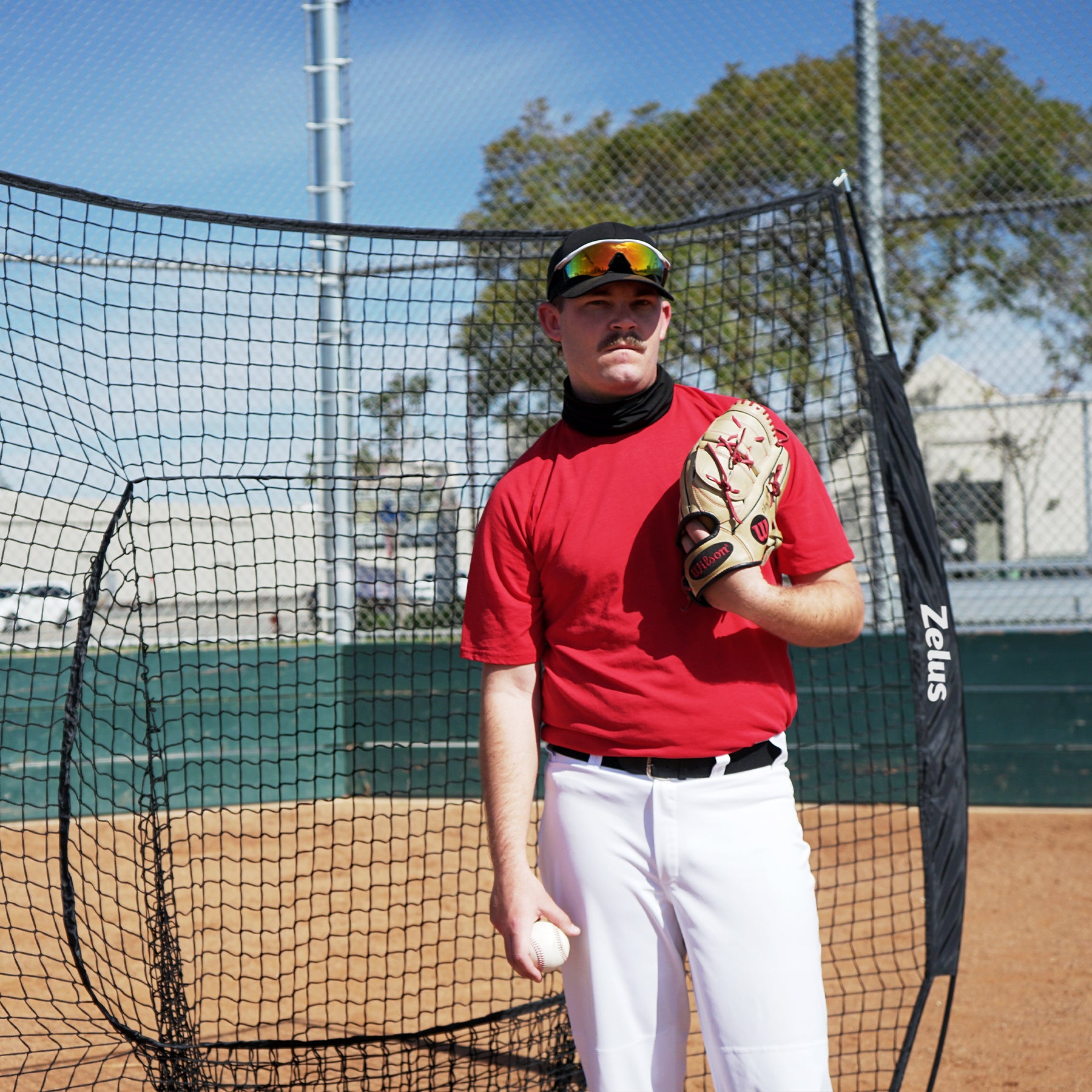 Zelus baseball or softball practice net with carrying bag